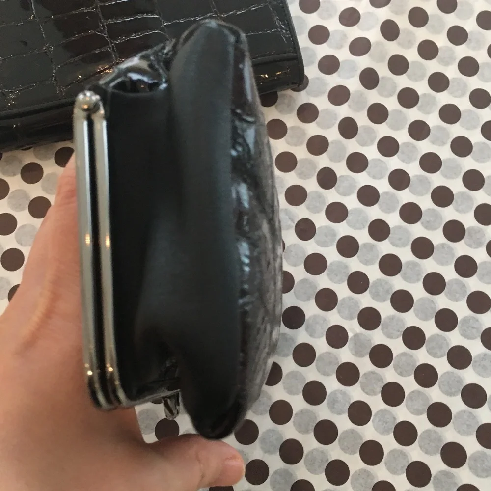 Wanlima  Lady’s Set Wallet & Cosmetic Bag Leather